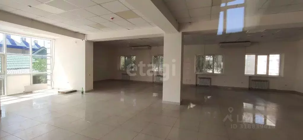Помещение свободного назначения в Ставропольский край, Ставрополь ул. ... - Фото 1