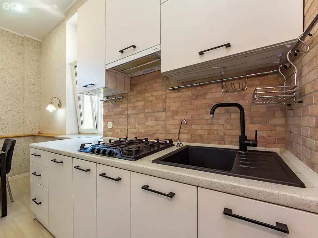 3-комнатная квартира: Калининград, Артиллерийская улица, 4 (78 м) - Фото 1