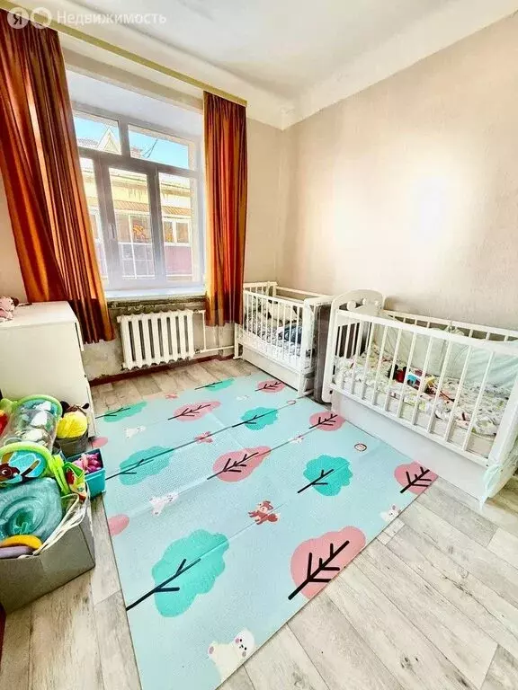 3-комнатная квартира: Альметьевск, улица Ленина, 43 (69 м) - Фото 2