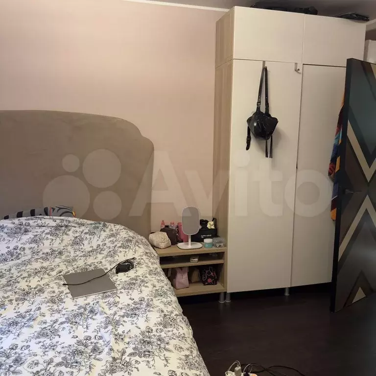 Комната 15 м в 3-к., 4/10 эт. - Фото 1