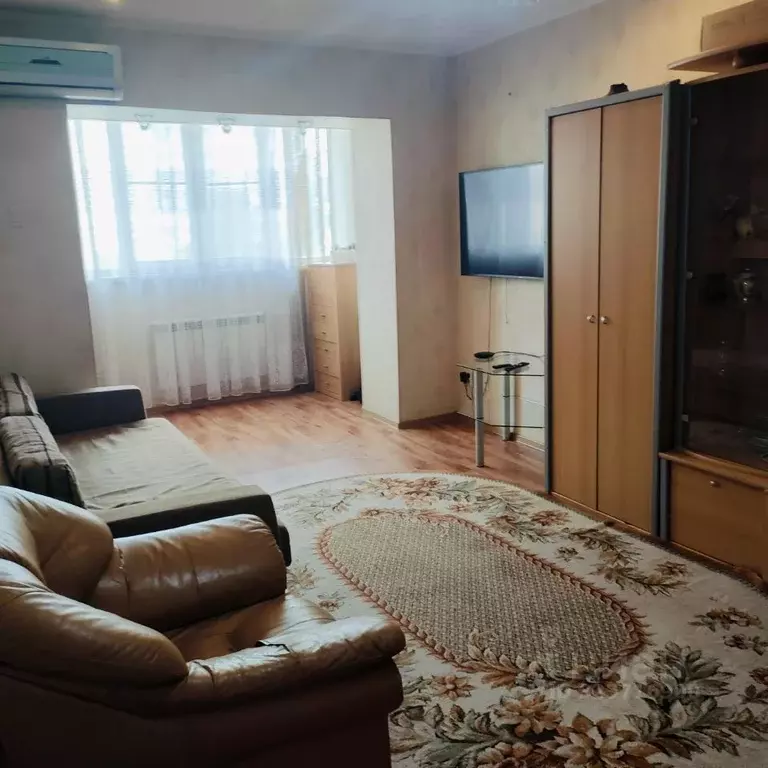 3-к кв. Астраханская область, Астрахань ул. 2-я Зеленгинская, 1 (73.0 ... - Фото 1