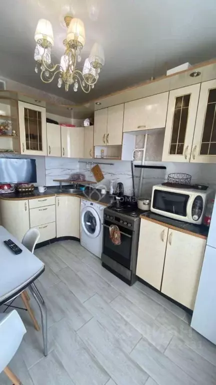 2-к кв. Волгоградская область, Волгоград ул. Кирова, 92А (54.0 м) - Фото 2