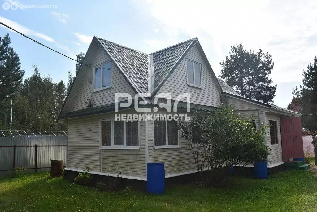 Дом в Рахьинское городское поселение, садоводческий массив Рахья, ... - Фото 1