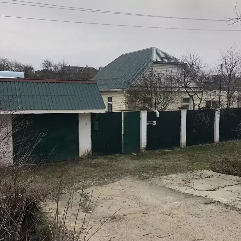 Дом в Краснодарский край, Апшеронск Коммунистическая ул. (96 м) - Фото 1