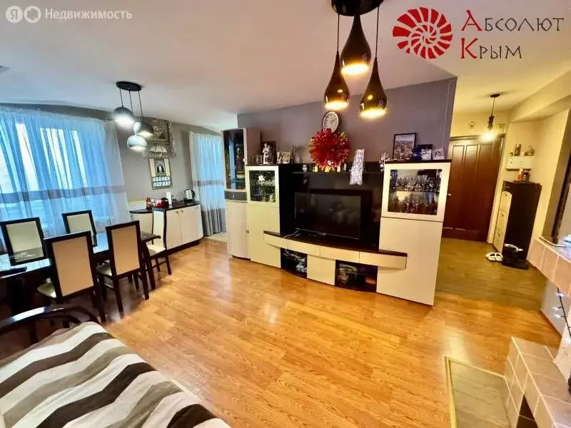 2-комнатная квартира: Феодосия, Крымская улица, 31 (72.7 м) - Фото 1