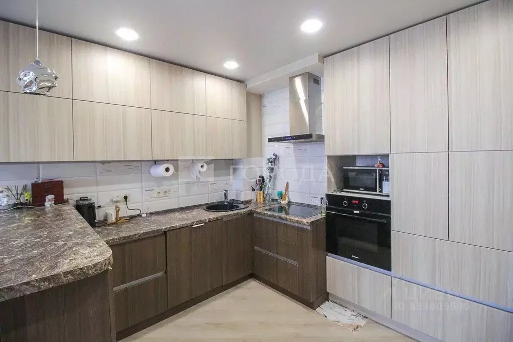 2-к кв. Алтайский край, Барнаул ул. Никитина, 107 (53.9 м) - Фото 1