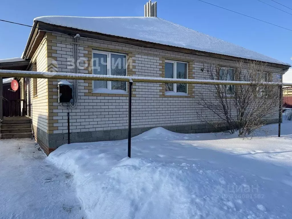 1-к кв. Чувашия, с. Красные Четаи ул. Ленина, 27 (34.7 м) - Фото 1