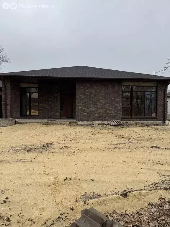 Дом в Волгоград, улица Джамбула Джабаева (127.5 м) - Фото 1