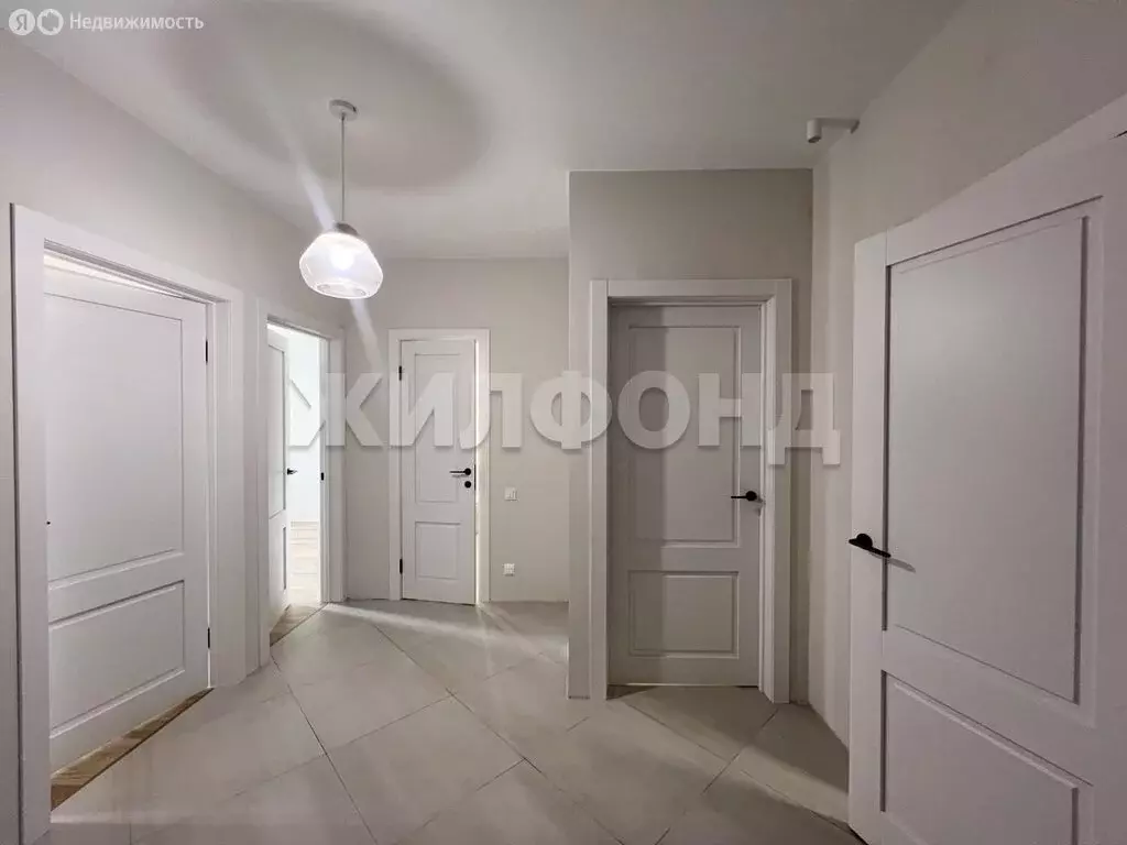 2-комнатная квартира: Иркутск, улица Декабрьских Событий, 21 (54.1 м) - Фото 0