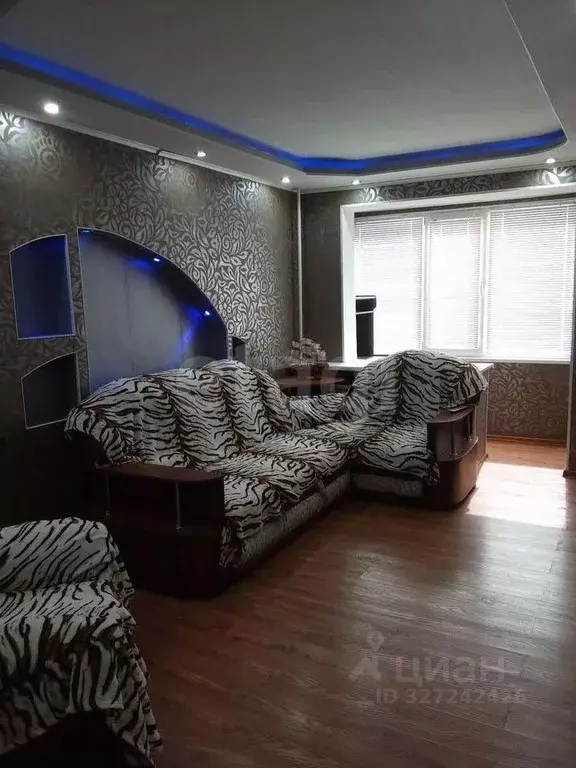 3-к кв. Ямало-Ненецкий АО, Новый Уренгой Советский мкр, 4/4 (65.0 м) - Фото 1