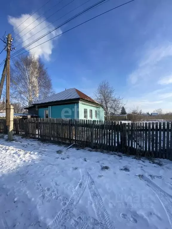 Дом в Алтайский край, Бийский район, с. Малоугренево Кооперативный ... - Фото 0