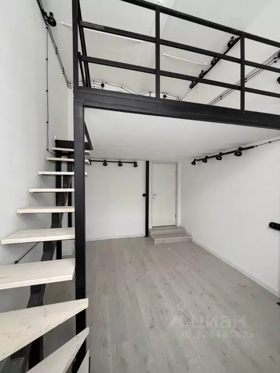 Помещение свободного назначения в Москва Холодильный пер., 3к1с8 (23 ... - Фото 1