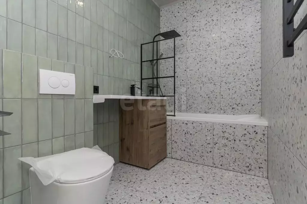 Студия Тюменская область, Тюмень ул. Эльвиры Федоровой, 1 (28.1 м) - Фото 1