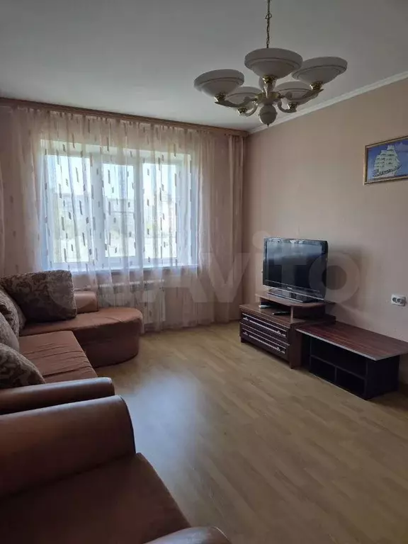 1-к. квартира, 40 м, 6/10 эт. - Фото 0