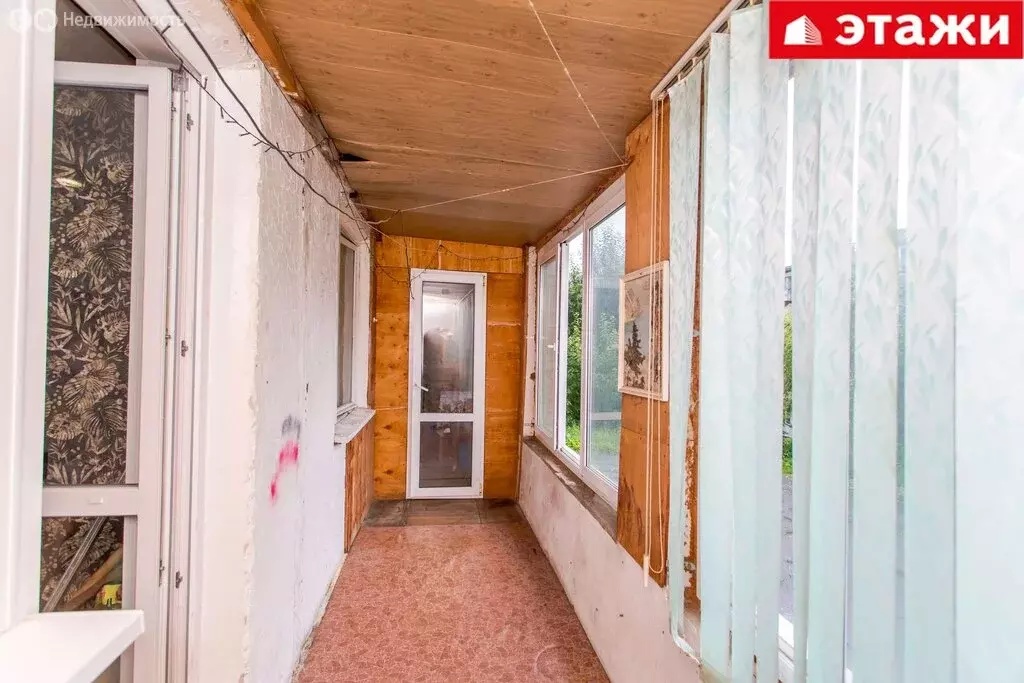3-комнатная квартира: Владивосток, улица Громова, 6 (61.1 м) - Фото 0
