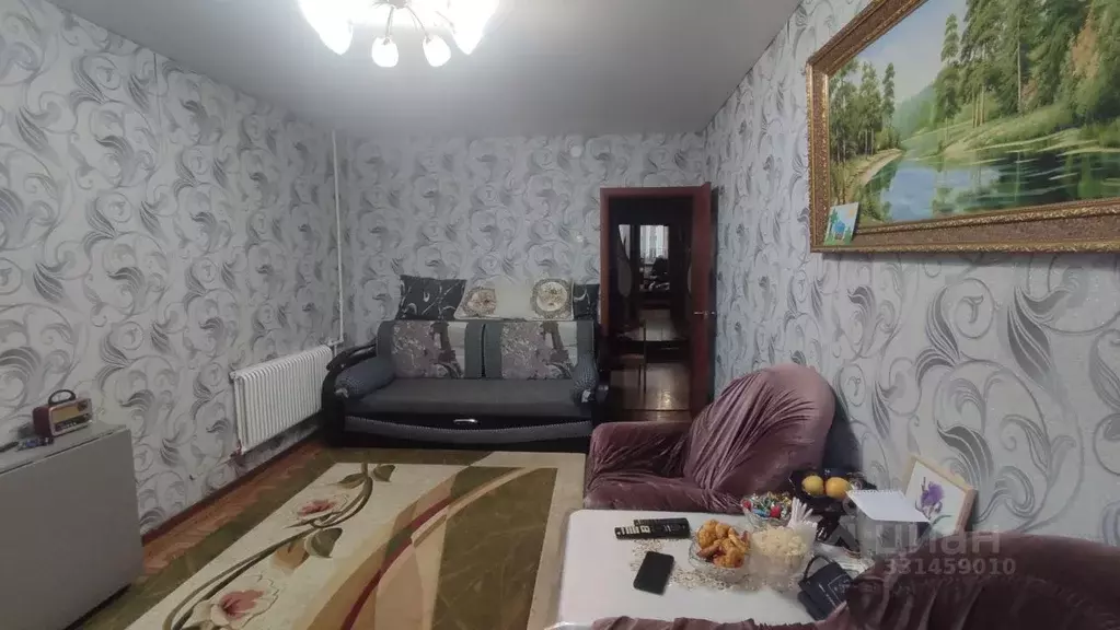 2-к кв. Саратовская область, Маркс просп. Строителей, 39 (47.6 м) - Фото 1