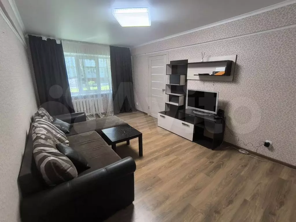 2-к. квартира, 45 м, 1/5 эт. - Фото 0