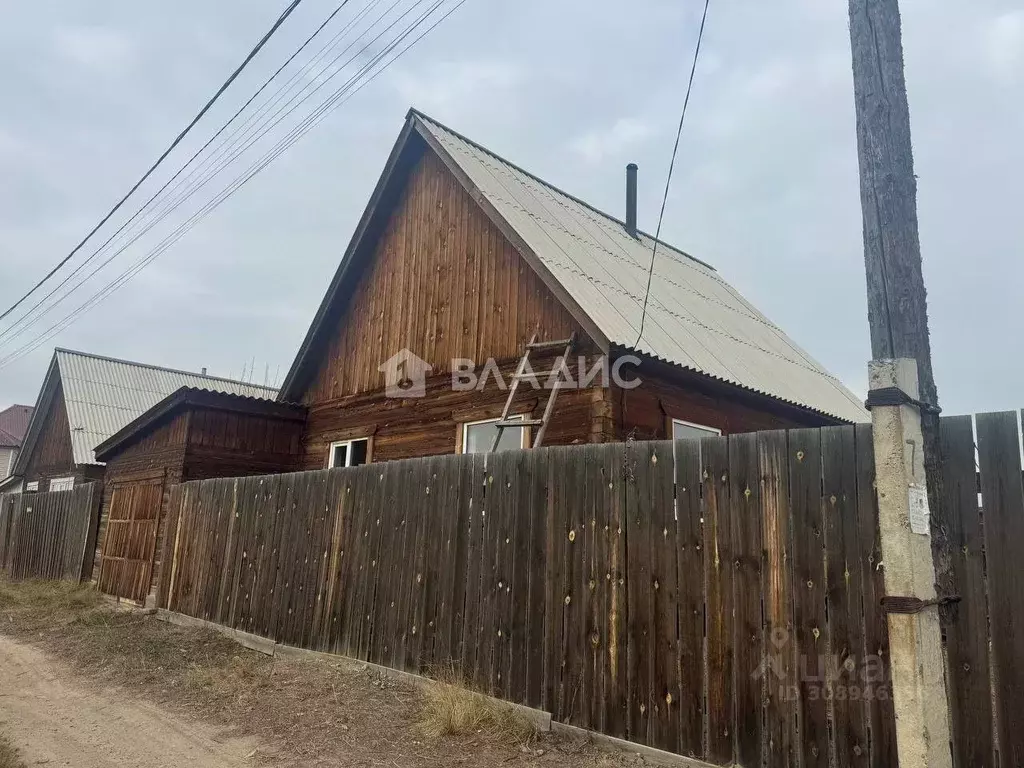 Дом в Бурятия, Иволгинский район, Гурульбинское муниципальное ... - Фото 1