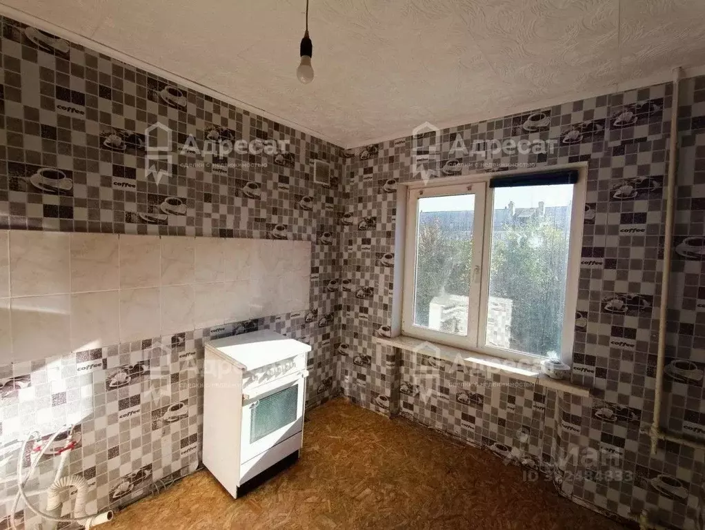 2-к кв. Волгоградская область, Волгоград пос. Сакко и Ванцетти, ул. ... - Фото 1