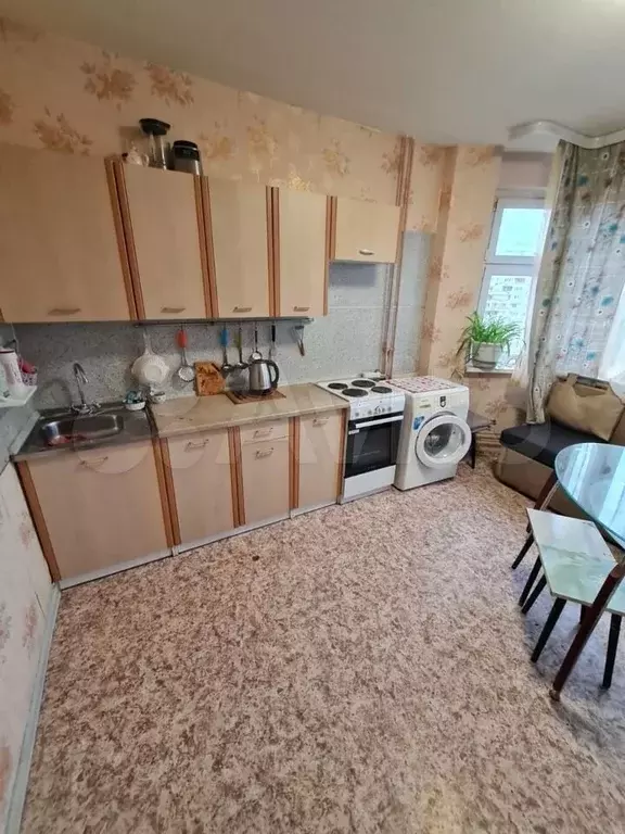 2-к. квартира, 60 м, 10/14 эт. - Фото 1
