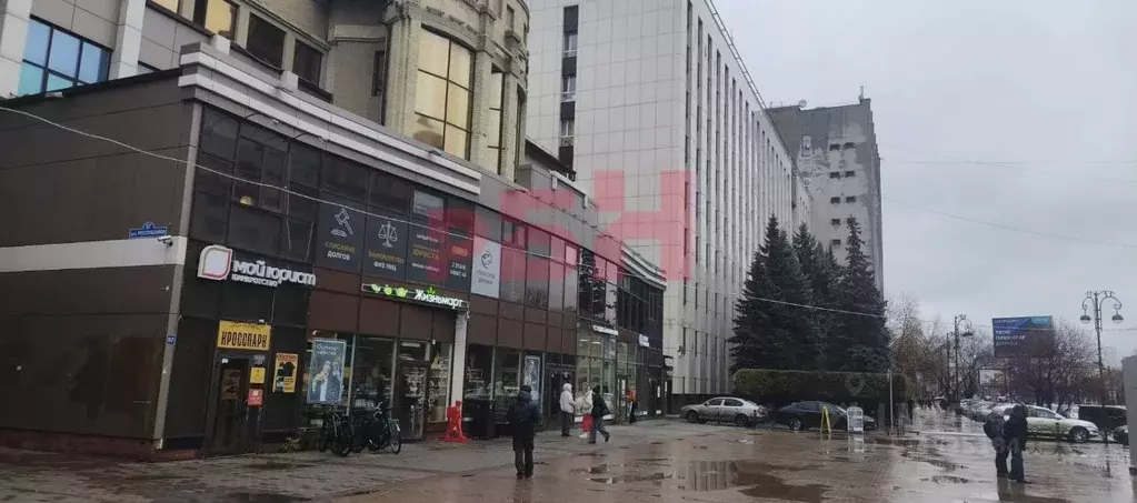 Торговая площадь в Тюменская область, Тюмень ул. Республики, 57 (186 ... - Фото 1