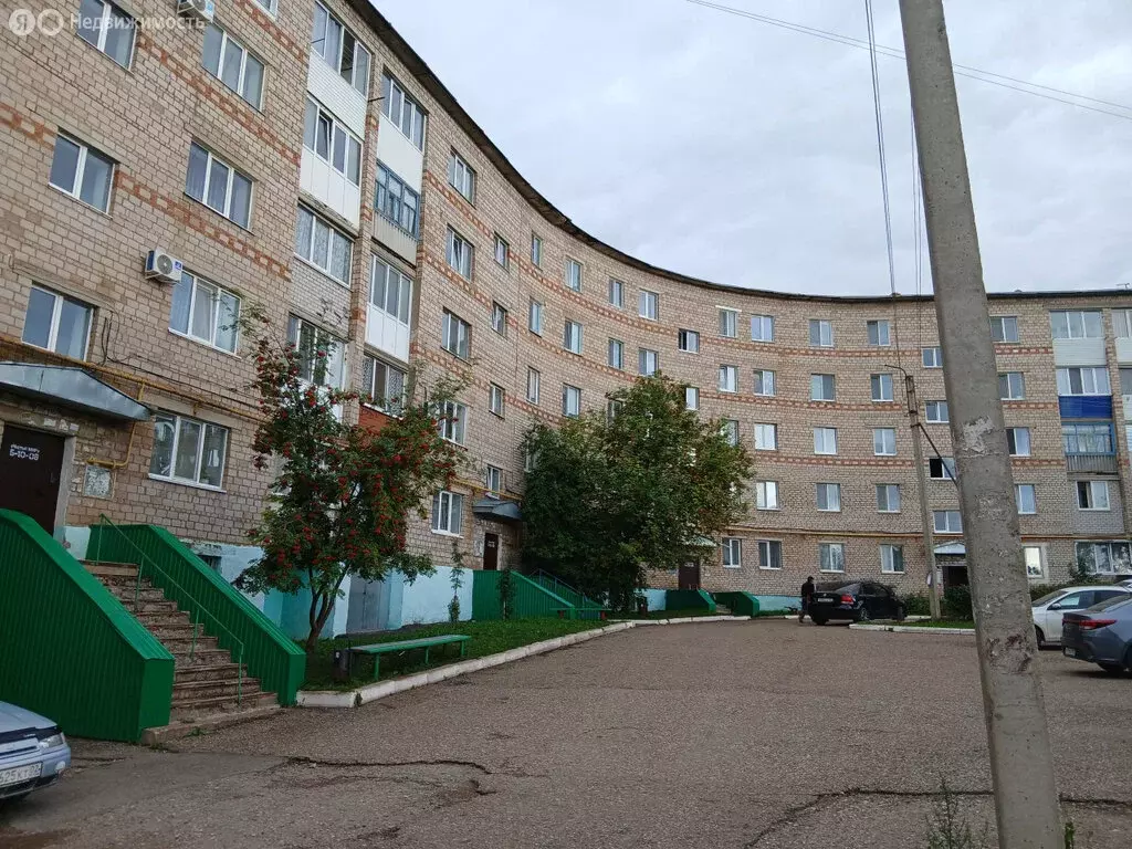 2-комнатная квартира: село Кандры, улица Матросова, 5 (48.9 м) - Фото 1