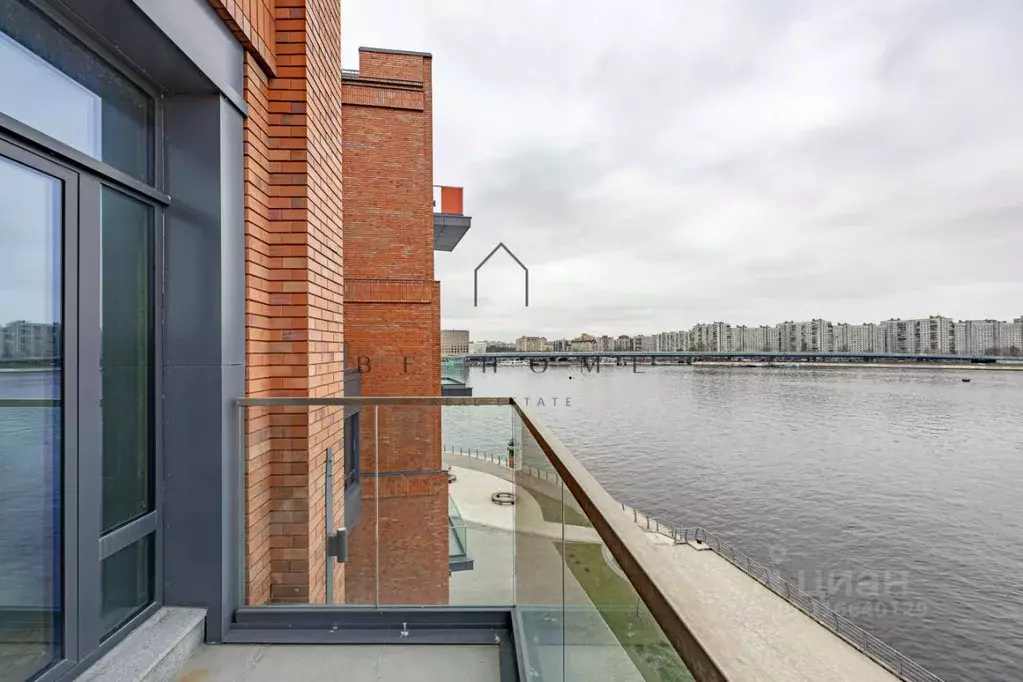 5-к кв. Санкт-Петербург проезд Петровская коса, 6к1 (252.2 м) - Фото 1