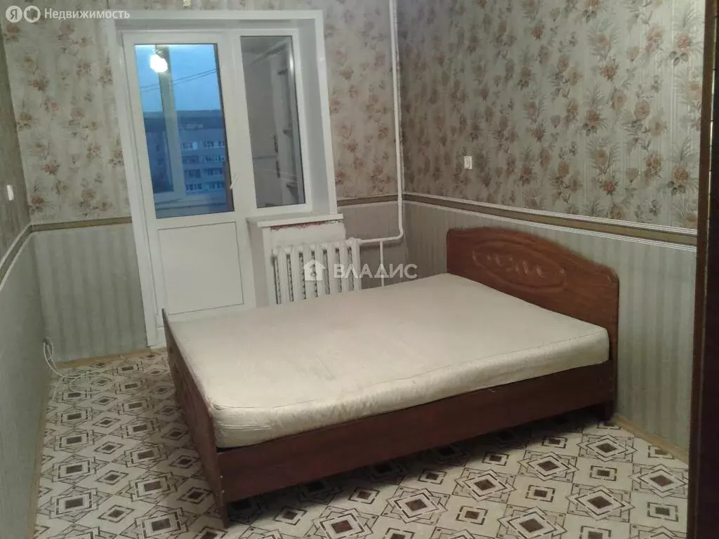 4-комнатная квартира: Пенза, улица Глазунова, 1 (74.1 м) - Фото 0