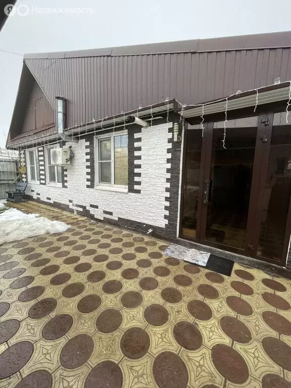 Дом в Астрахань, улица Бубнова, 16 (70 м) - Фото 1