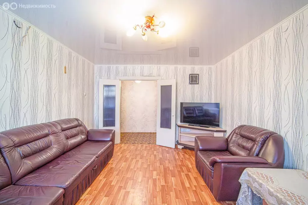 3-комнатная квартира: Пермь, Монастырская улица, 101 (61.7 м) - Фото 2