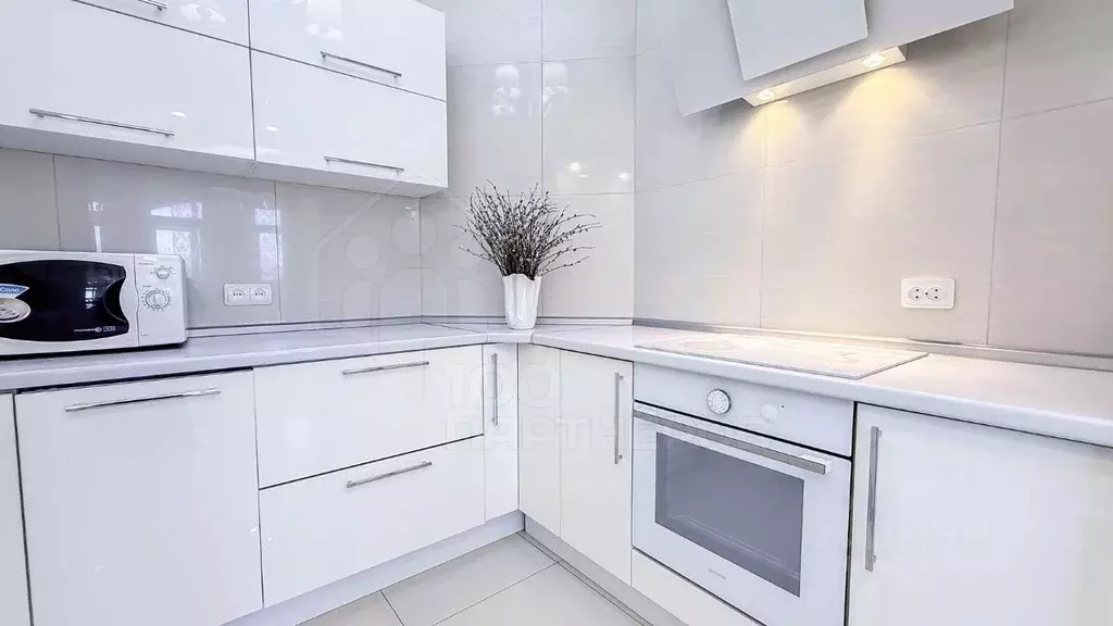 3-к кв. Иркутская область, Иркутск Дальневосточная ул., 134 (79.9 м) - Фото 2