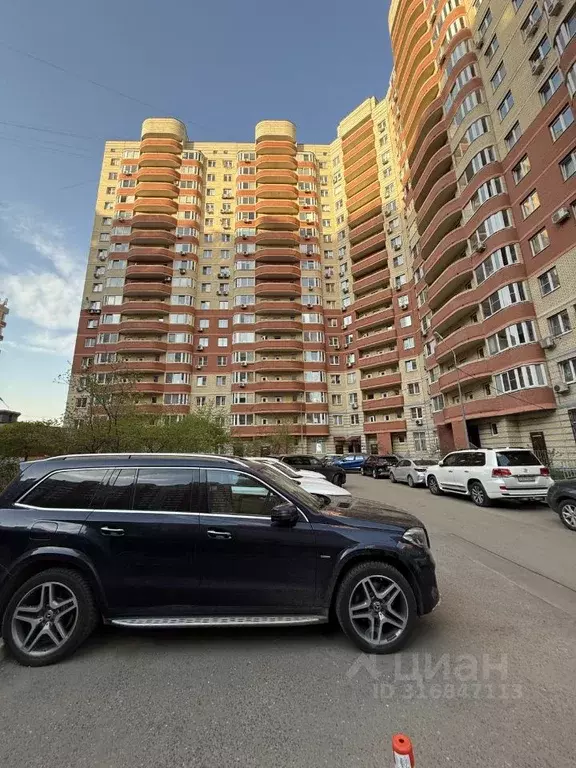2-к кв. Московская область, Люберцы Октябрьский просп., 3 (63.4 м) - Фото 0