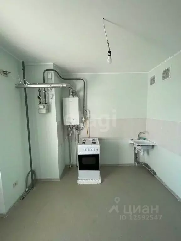 2-к кв. Крым, Красноперекопск 9-й мкр, 1 (50.4 м) - Фото 0
