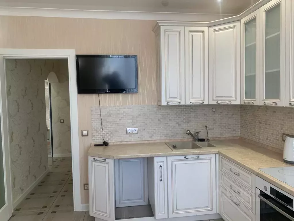 1-к кв. Тюменская область, Тюмень ул. Николая Семенова, 23 (45.0 м) - Фото 2