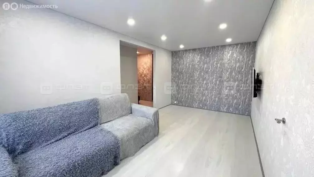 2-комнатная квартира: Казань, улица Дементьева, 35 (46 м) - Фото 2