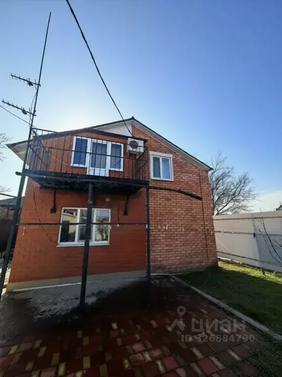 Дом в Краснодарский край, Ейск Орловская ул. (134 м) - Фото 1