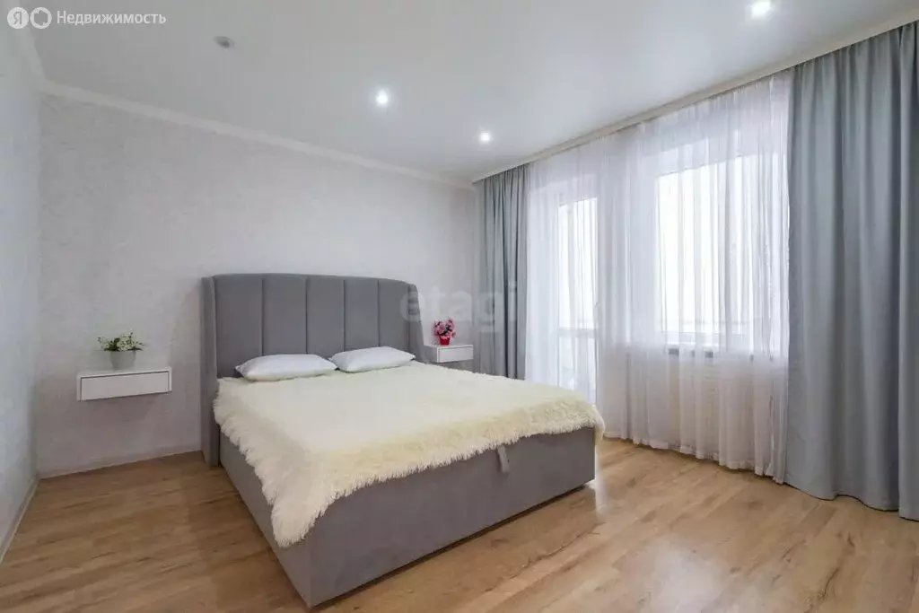 1-комнатная квартира: Калининград, Озёрная улица, 4 (36 м) - Фото 2