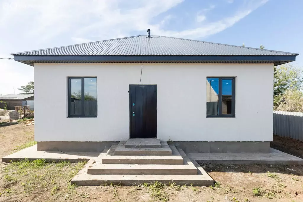 Дом в Сакмарский район, село Татарская Каргала (71 м) - Фото 1