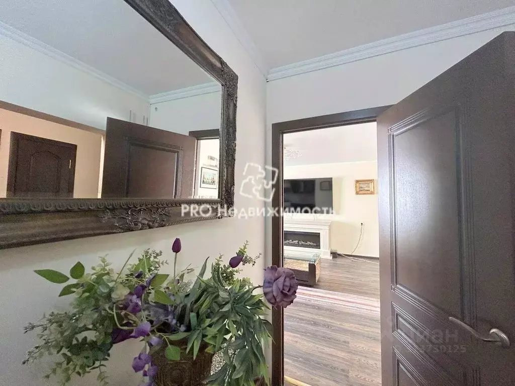 3-к кв. Севастополь просп. Октябрьской Революции, 56Б (66.0 м) - Фото 0