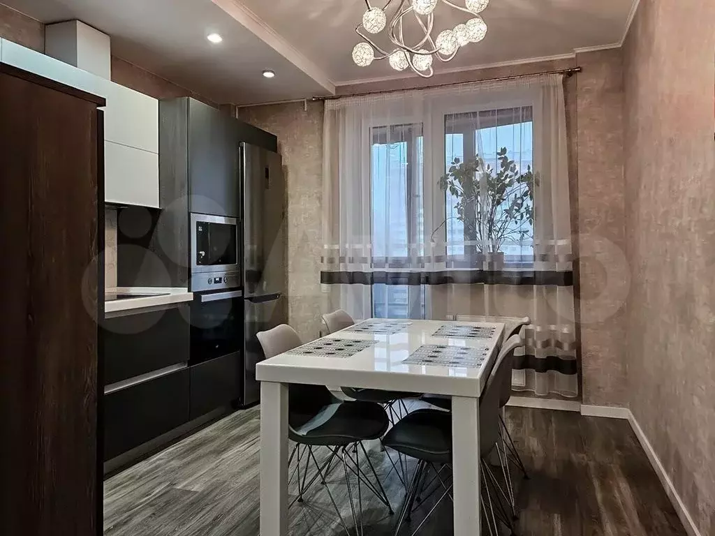 1-к. квартира, 33,6 м, 9/19 эт. - Фото 0