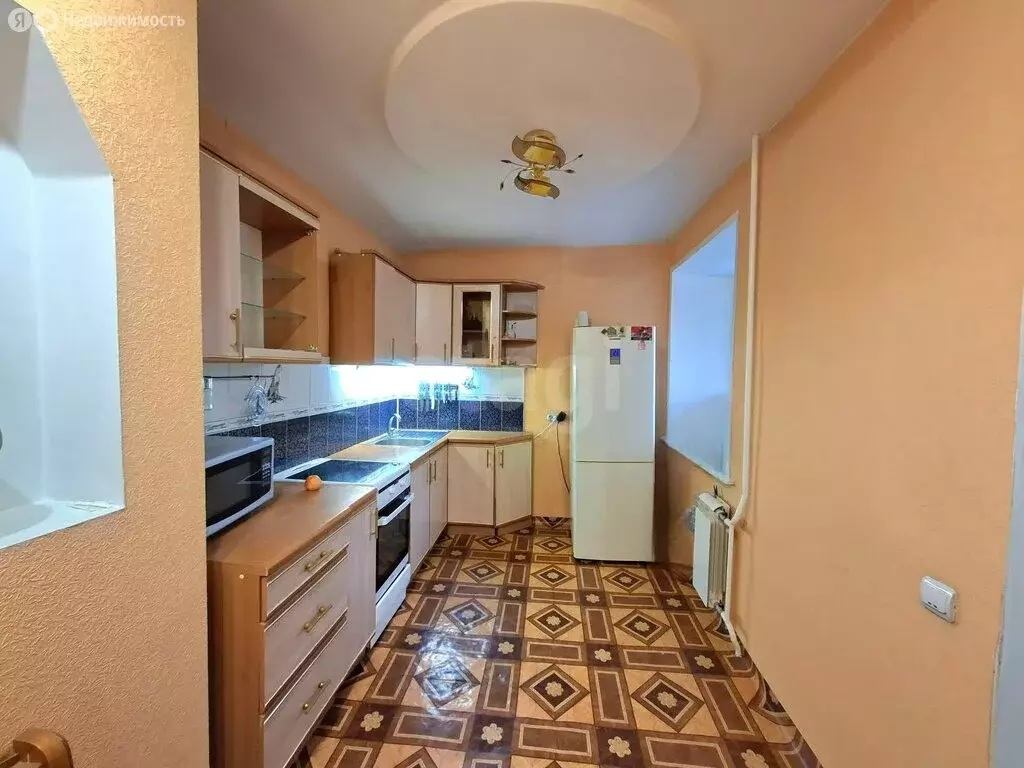 3-комнатная квартира: Абакан, улица Торосова, 17 (83.8 м) - Фото 2