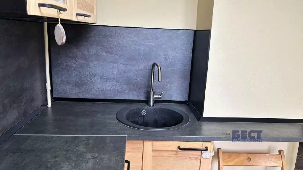 Продается 2-комнатная квартира - Фото 2