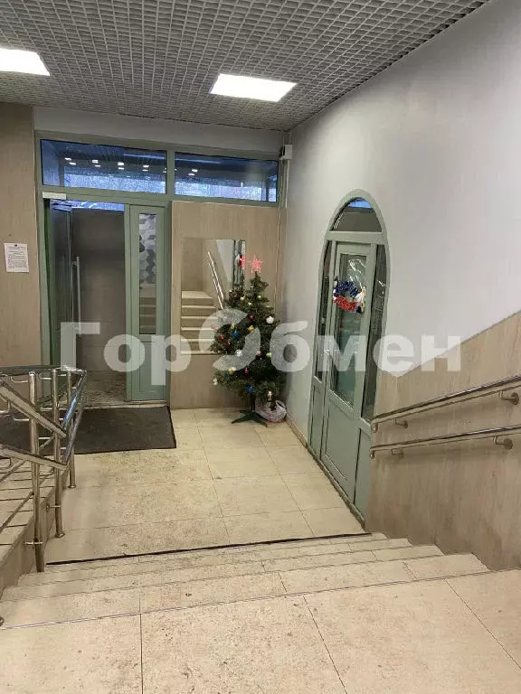 Продается 1-комнатная квартира - Фото 1