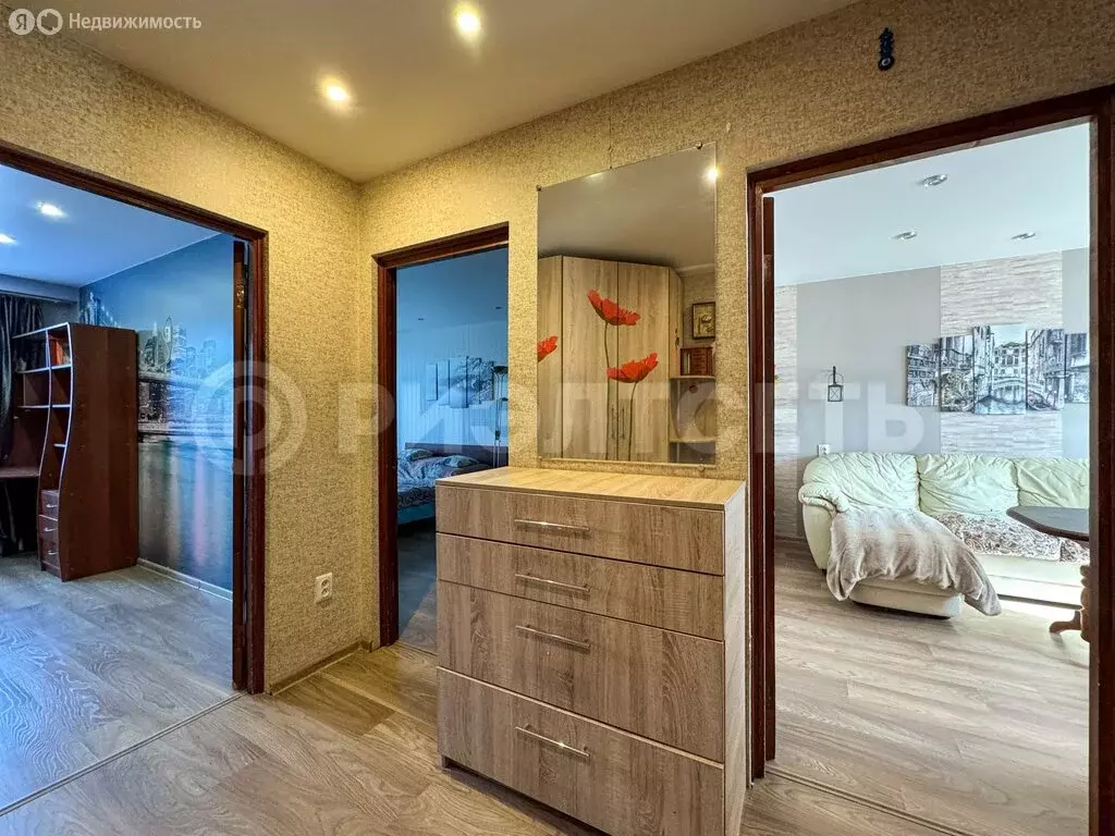 3-комнатная квартира: Мурманск, улица Капитана Копытова, 43 (61 м) - Фото 0