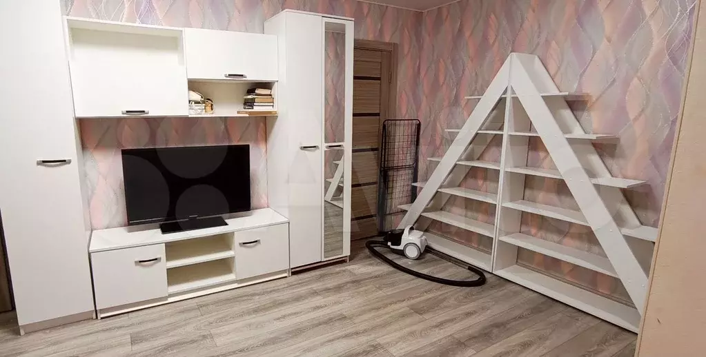 1-к. квартира, 32 м, 2/5 эт. - Фото 1