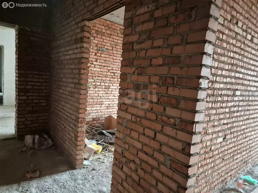 2-комнатная квартира: Беслан, улица Фриева, 47В (75 м) - Фото 2