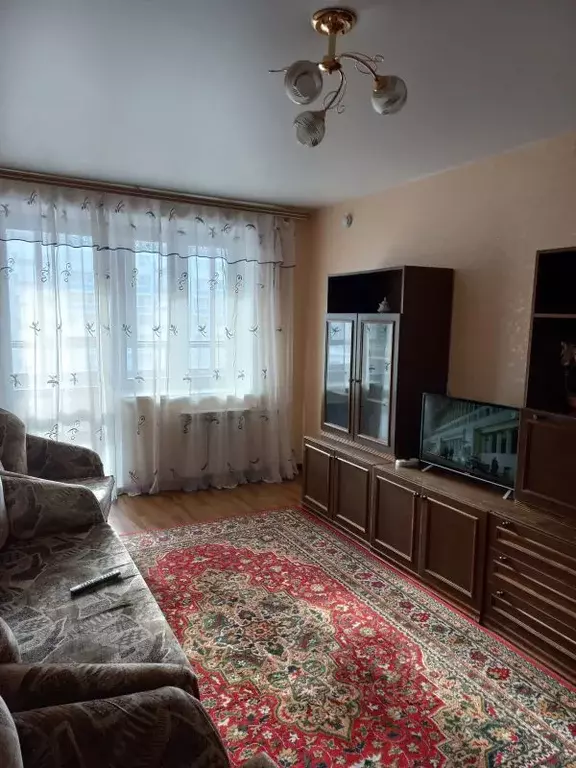 1-к кв. Татарстан, Набережные Челны ул. Виктора Полякова, 10 (40.0 м) - Фото 1