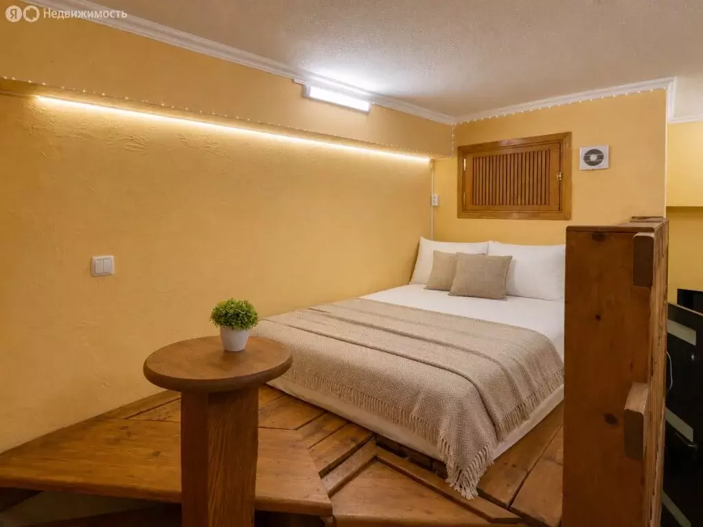 Квартира-студия: Севастополь, улица Руднева, 15 (15 м) - Фото 1
