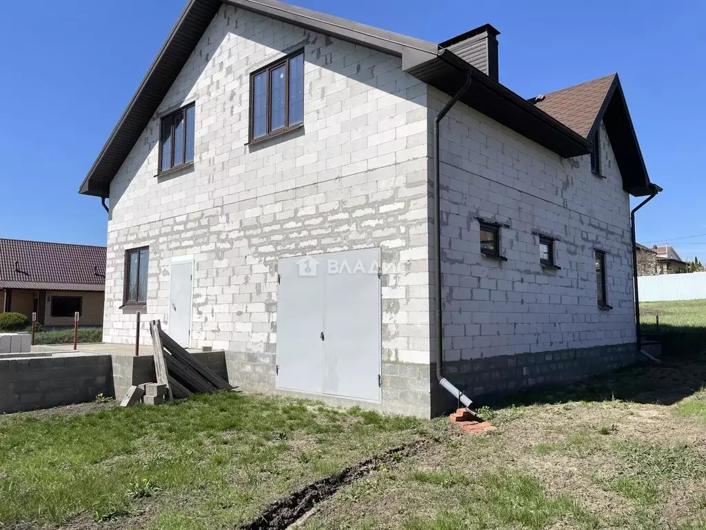 Дом в Белгородская область, Белгородский район, Никольское с/пос, с. ... - Фото 1