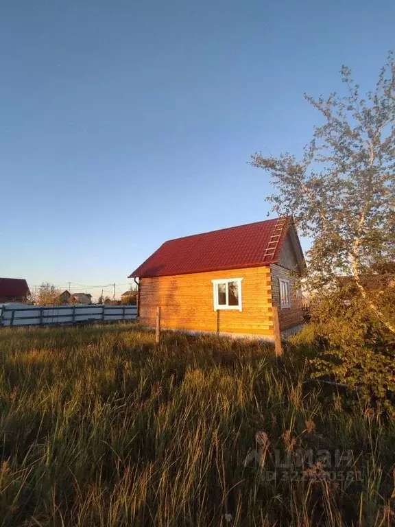 Дом в Саха (Якутия), Якутск ул. Рубиновая (48 м) - Фото 0